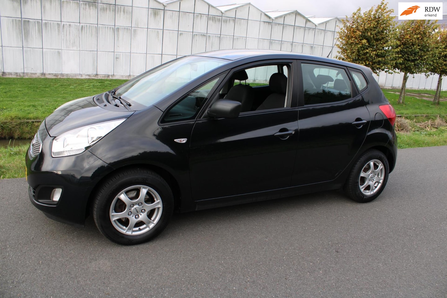 Kia Venga - 1.6 CVVT X-ecutive Automaat - AutoWereld.nl