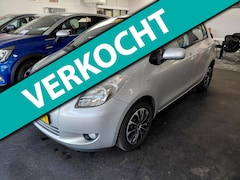 Toyota Yaris - 1.3 VVTi Sol MMT Automaat