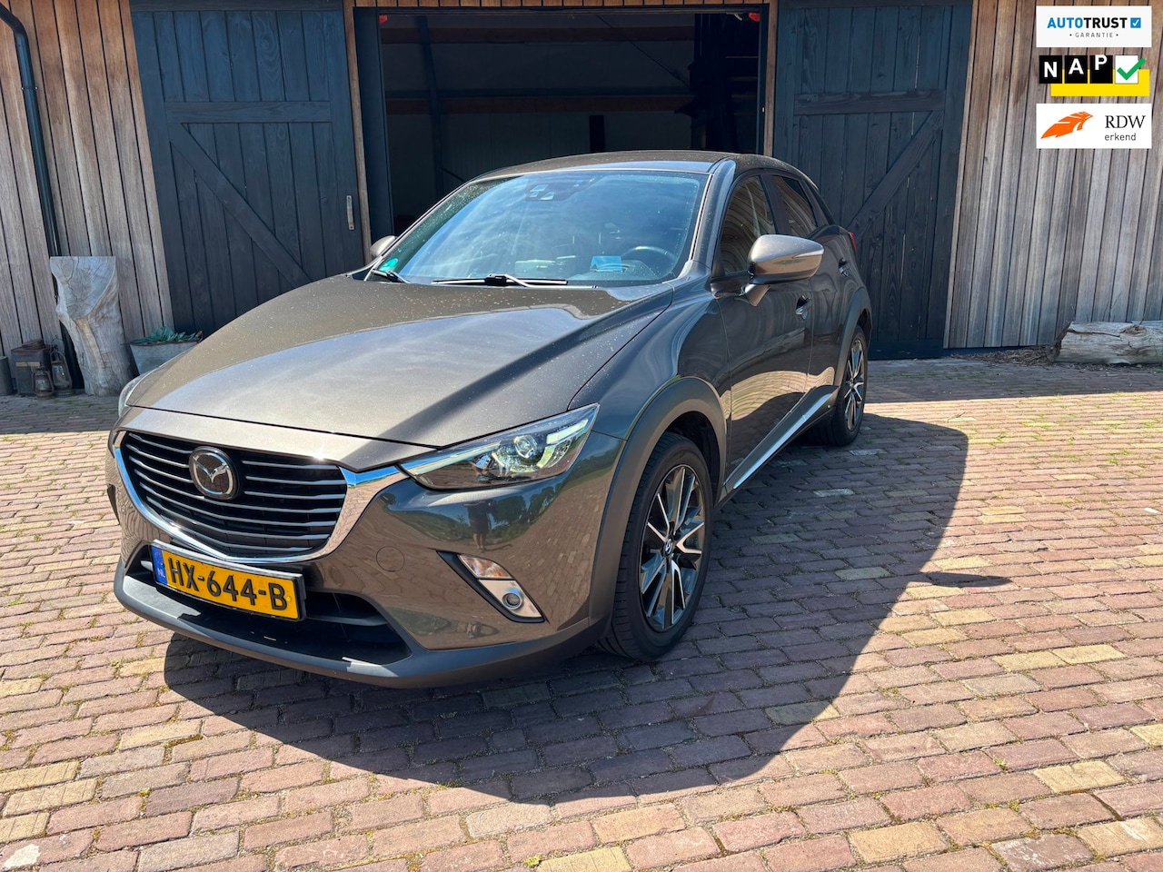 Mazda CX-3 - 2.0 SkyActiv-G 120 GT-M 2.0 SkyActiv-G 120 GT-M ,NL AUTO ,CAMERA LEER, HUD ,TREKHAAK. - AutoWereld.nl