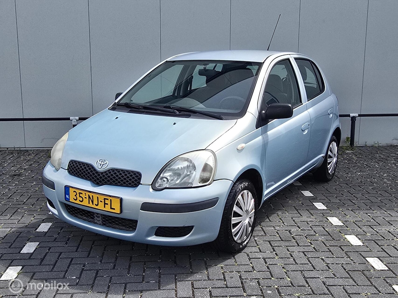 Toyota Yaris - 1.0 VVT-i Idols 1.0 VVT-i Idols - AutoWereld.nl