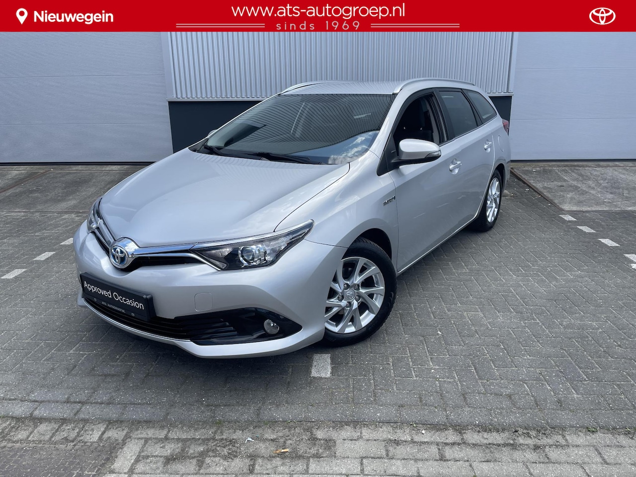 Toyota Auris Touring Sports - 1.8 Hybrid Business | 88.000 Km - AutoWereld.nl