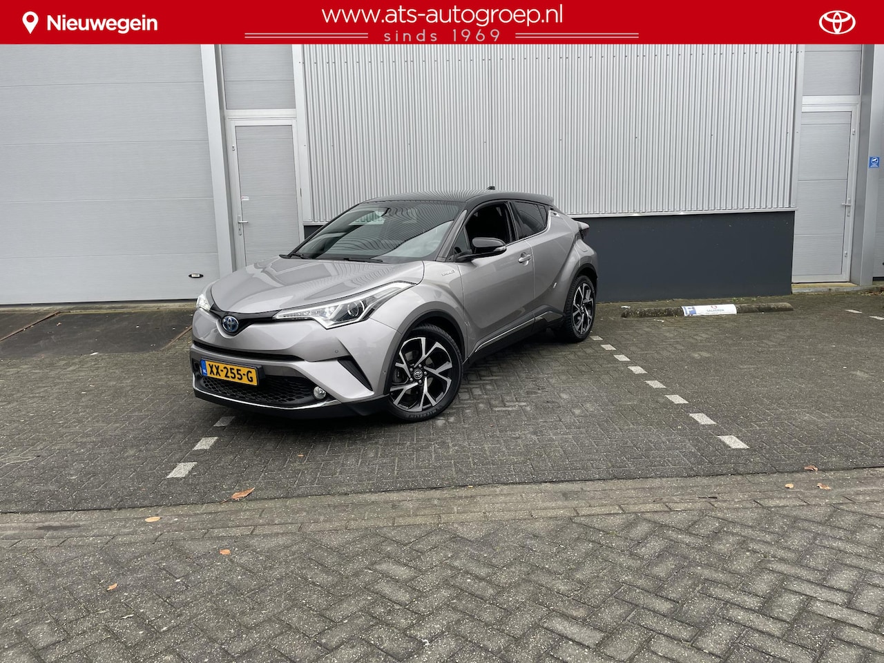 Toyota C-HR - 1.8 Hybrid Style Bitone, All season, Vol Leder interieur - AutoWereld.nl