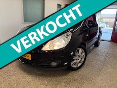 Opel Corsa - 1.4-16V Cosmo | Airco | Fietsendrager | 1e eigenaar