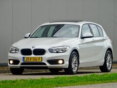 BMW 1-serie - 116i Sport /// Pearl / Pano-Dak / Dealer-Oh