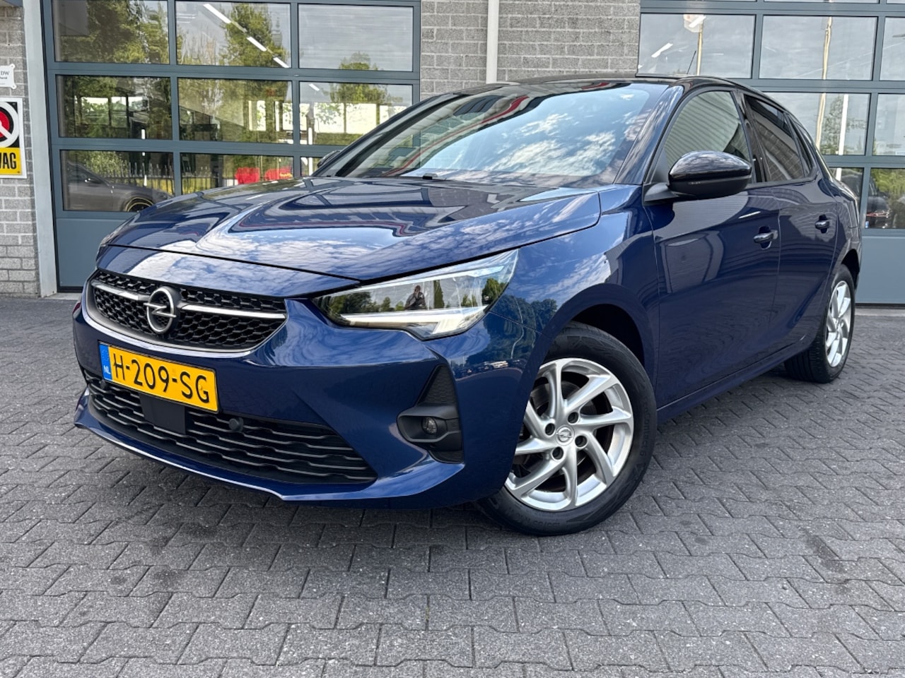 Opel Corsa - 1.2 GS Line 1.2 GS Line - AutoWereld.nl