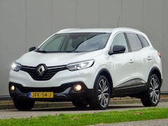 Renault Kadjar - 1.2 TCe BOSE // PEARL-WHITE / LEER / 19INCH