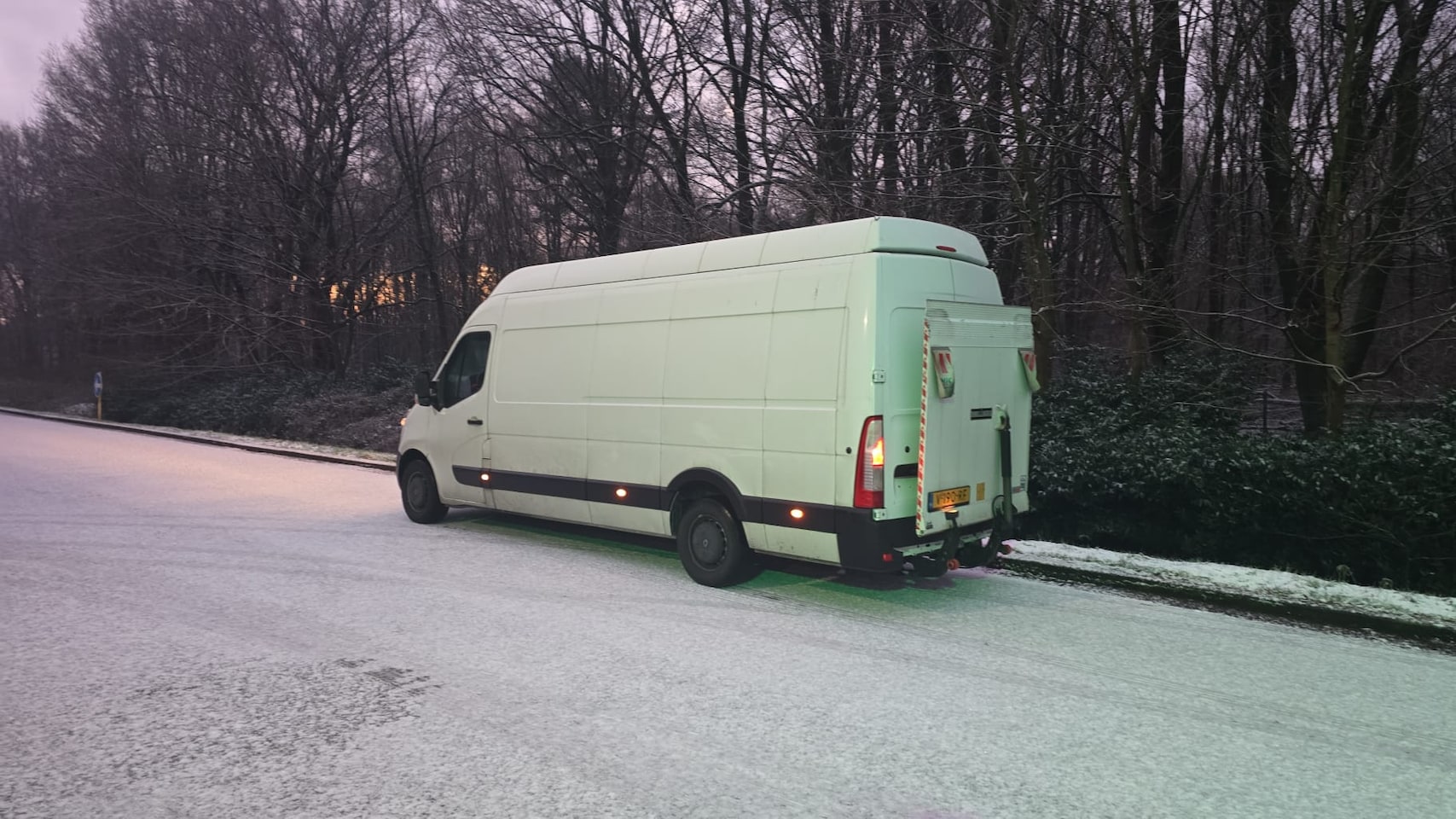 Renault Master - T35 2.3 dCi L4H3 EL Met Laadklep Dhollandia - AutoWereld.nl