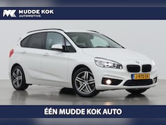 BMW 2-serie Active Tourer - 225xe Luxury | Head-Up | Camera | Stoelverwarming | Lane Assist | Getint Glas | 17 Inch