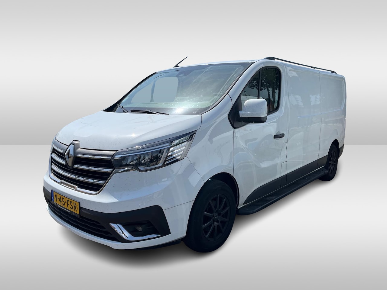 Renault Trafic - 2.0 Blue dCi 150pk L2 H1 Airco Navigatie - AutoWereld.nl