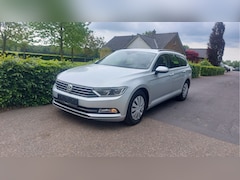 Volkswagen Passat Variant - 2.0 CLIMA/NAVI/DSG BJ 2018