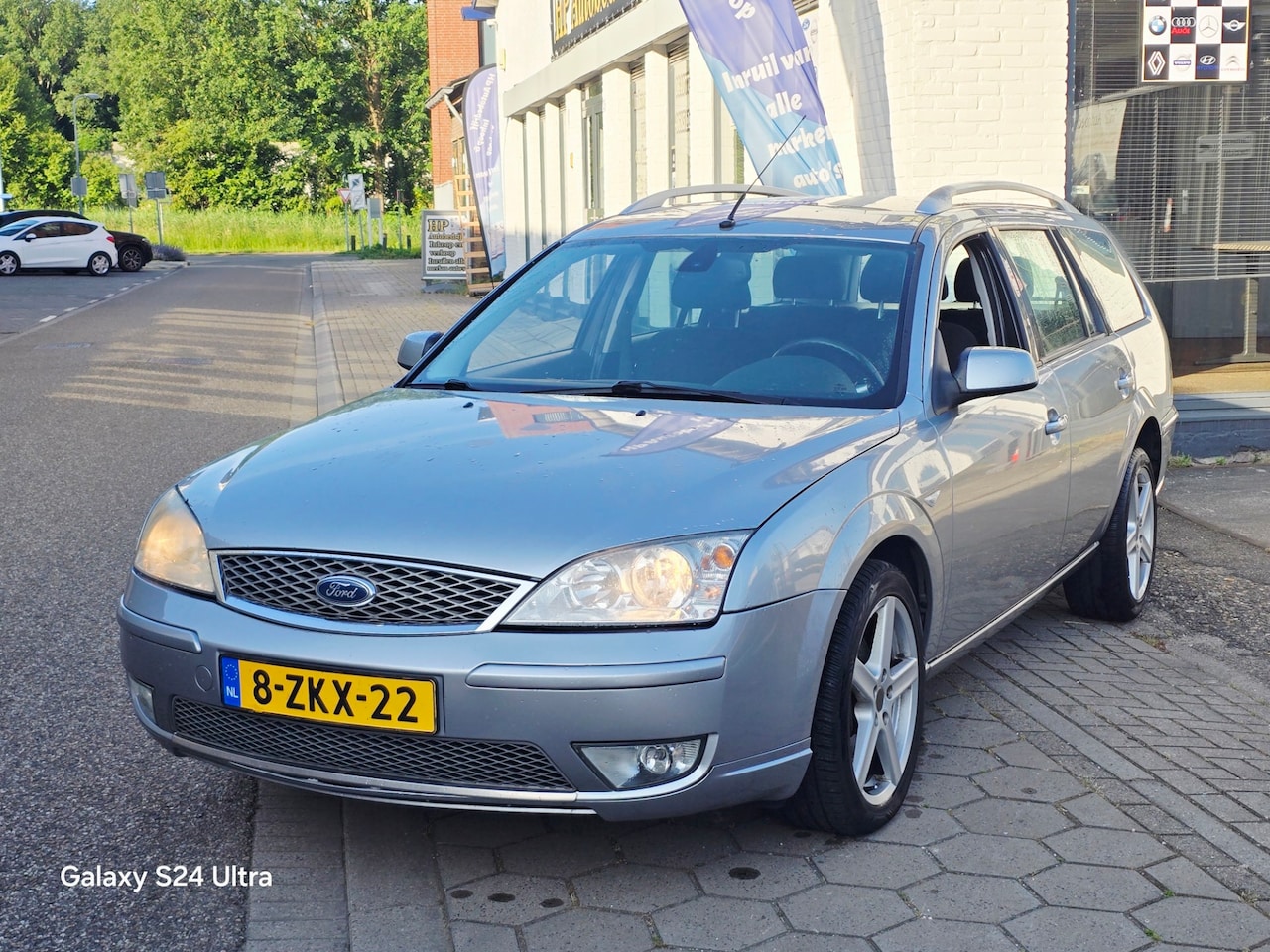Ford Mondeo Wagon - 2.0-16V Trend*automaat*airco ijs*apk*trekhaak*zeer nette auto*inruil mog!!! - AutoWereld.nl