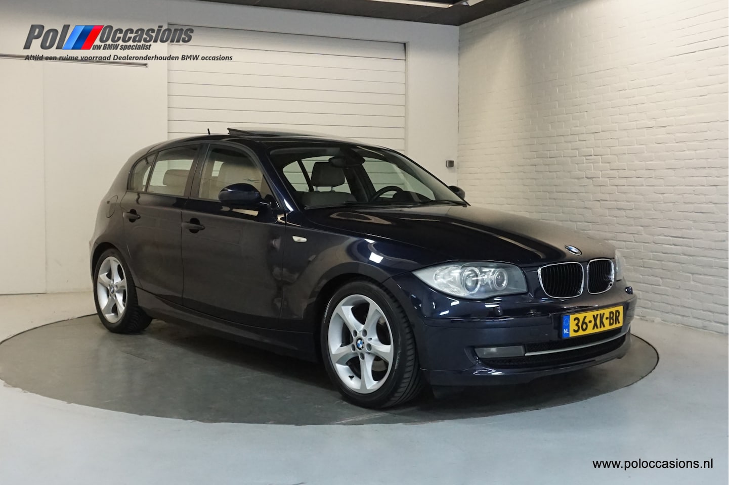 BMW 1-serie - 118i Automaat | M-sport |Sportinter | Schuif/Kantel | Xenon - AutoWereld.nl