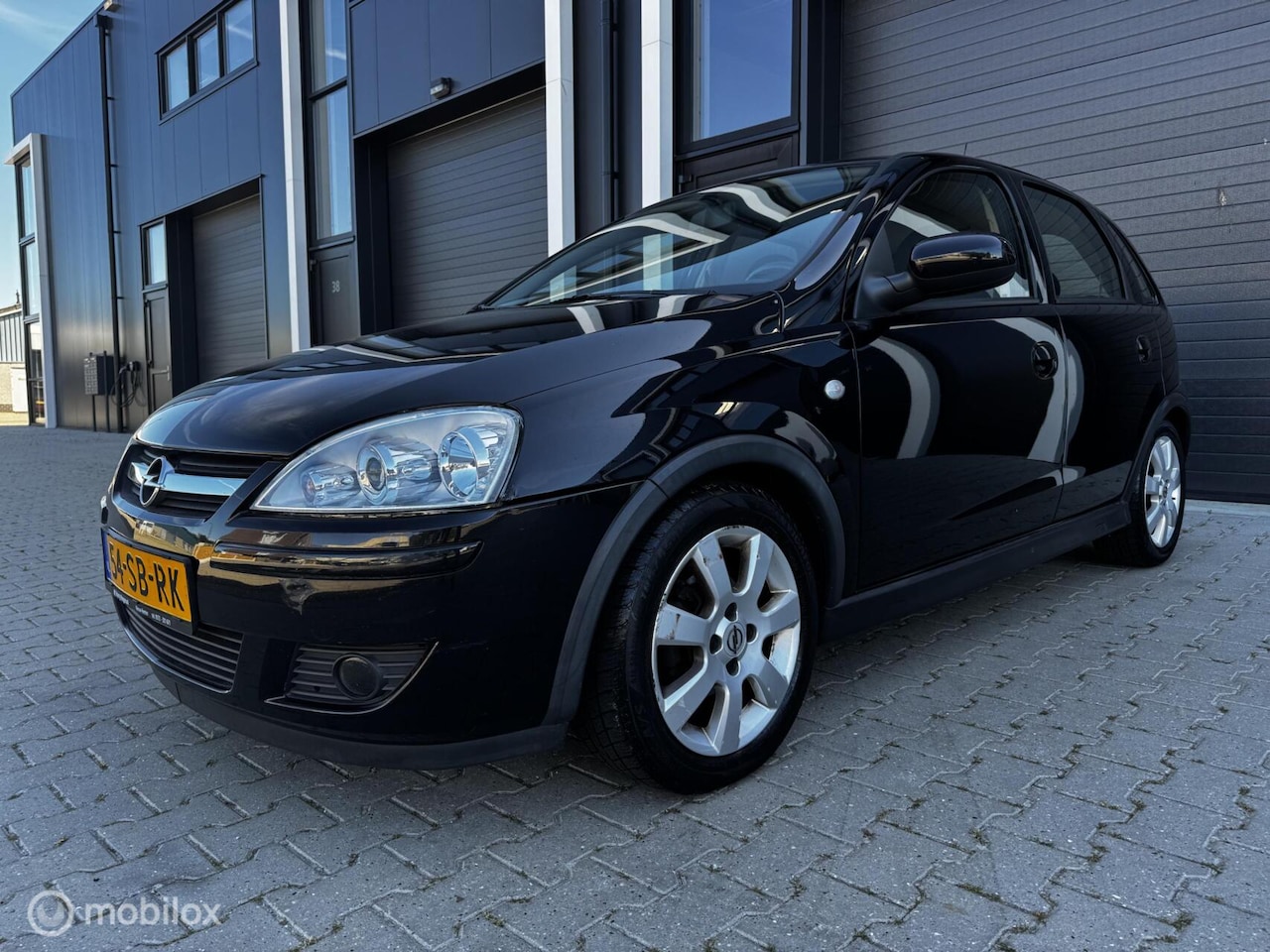 Opel Corsa - 1.2-16V Silverline 2005 - AutoWereld.nl