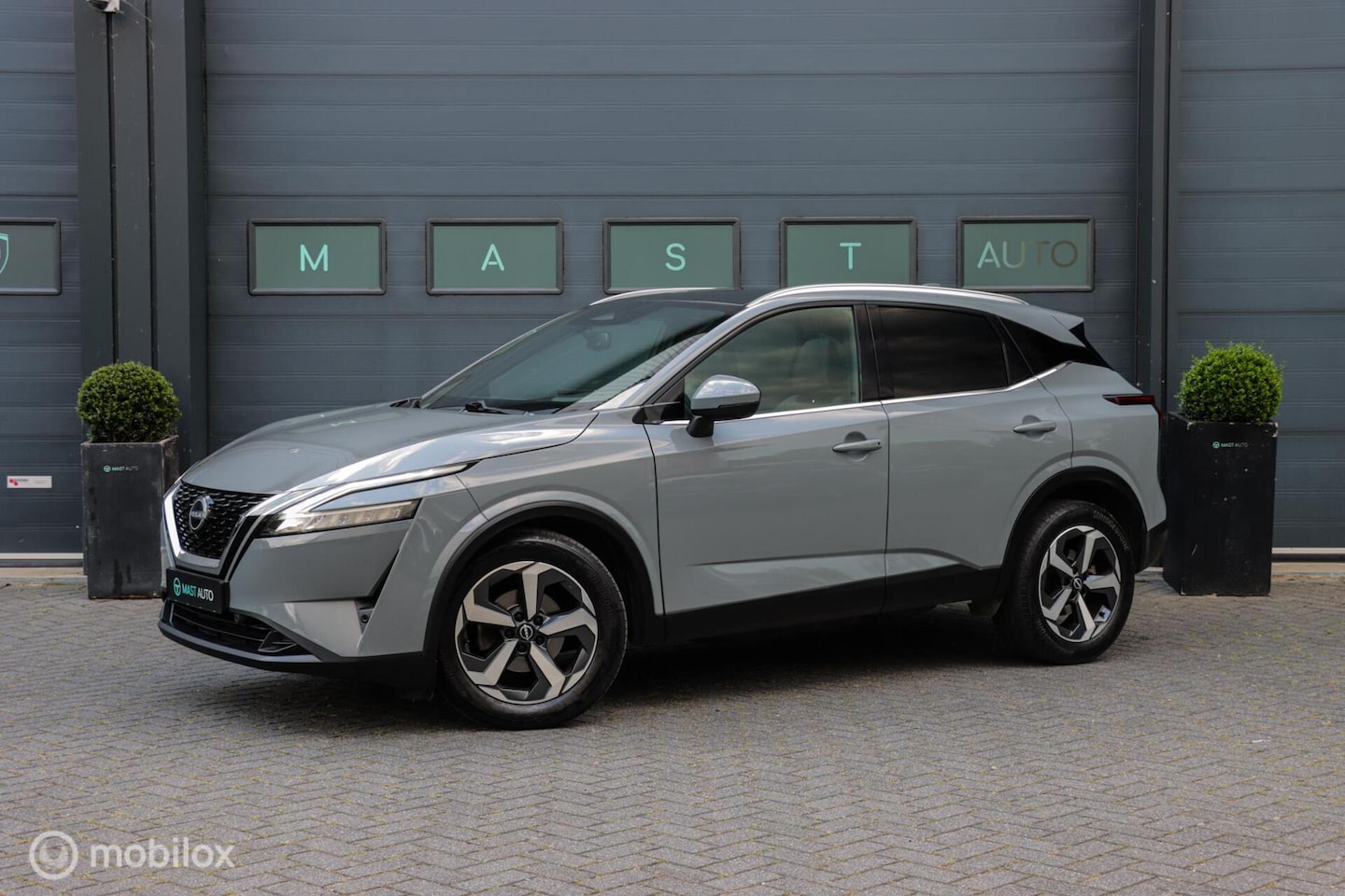 Nissan Qashqai - Mild-Hybrid XTronic|AUT|PANO|HUD|Elek. Stoel|Keyless - AutoWereld.nl