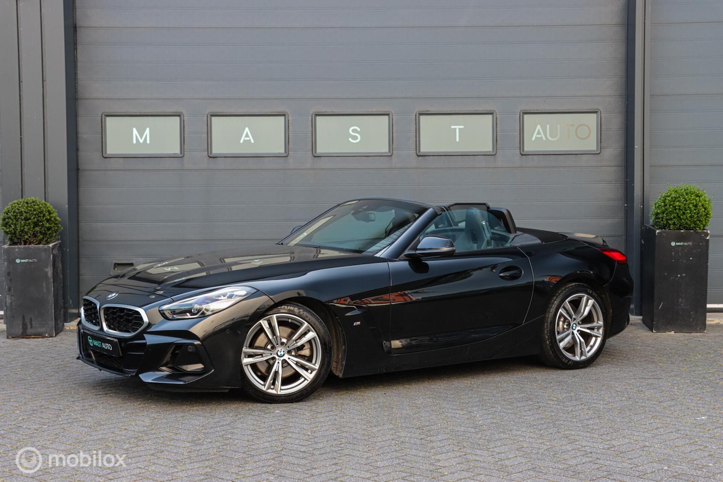 BMW Z4 Roadster - sDrive20i M-Sport|LED|Leder|Camera|Carplay - AutoWereld.nl
