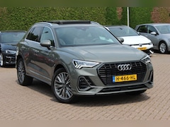 Audi Q3 - 45 TFSI quattro S Line edition one / Panoramadak / Camera / Keyless / B&O / Matrix LED / 1