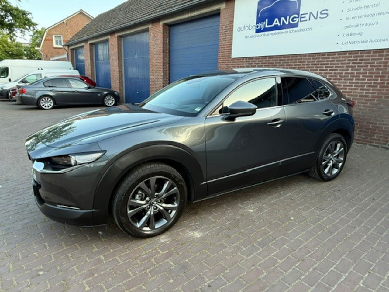 Mazda CX-30 - 2.0 e-SkyActiv-X M Hybrid Comf. 360 Camera, Cruise Adapt., Stuur + Stoelverwr. - AutoWereld.nl