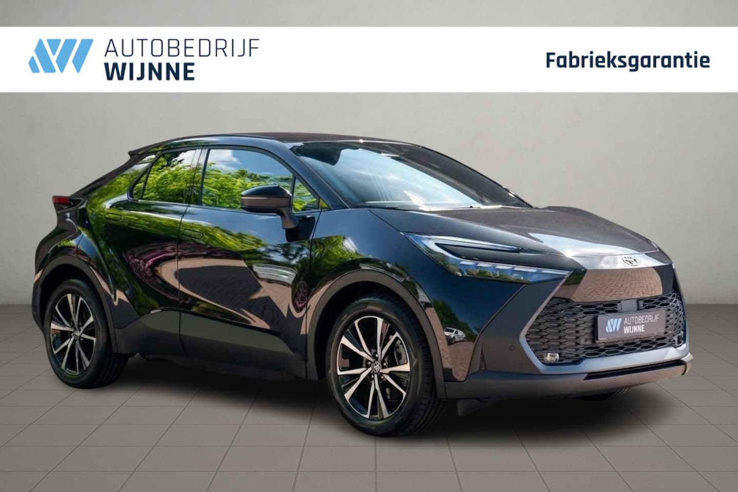Toyota C-HR - 2.0 Plug-in Hybrid 220pk Dynamic | Navi | App Connect | Climate | Adaptive Cruise | Camera - AutoWereld.nl