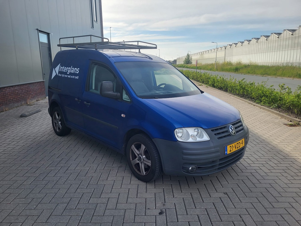 Volkswagen Caddy - 2.0 SDI AIRCO 285.000 NAP BLAUW 2009 - AutoWereld.nl