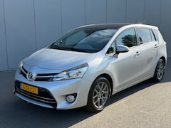 Toyota Verso - 1.8 VVT-i Business Panorama dak trekhaak