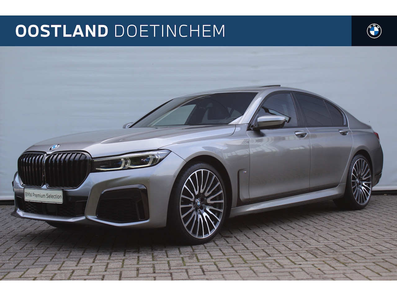 BMW 7-serie - 740d xDrive M Sport Automaat / Schuif-kanteldak / Comfortstoelen / Comfort Access / Soft C - AutoWereld.nl