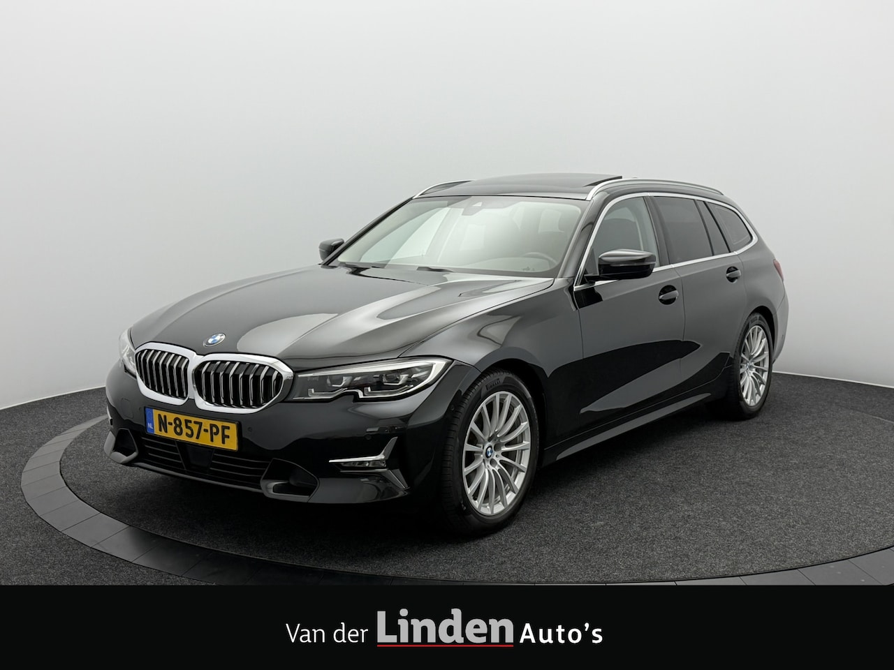 BMW 3-serie Touring - 320d 190PK High Executive | Panoramadak | Camera | Leer | Carplay&Android | Sfeerverlichti - AutoWereld.nl