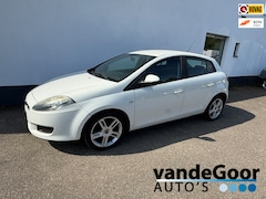 Fiat Bravo - 1.4 Dynamic, '10, nwe. apk en dsitributie, airco