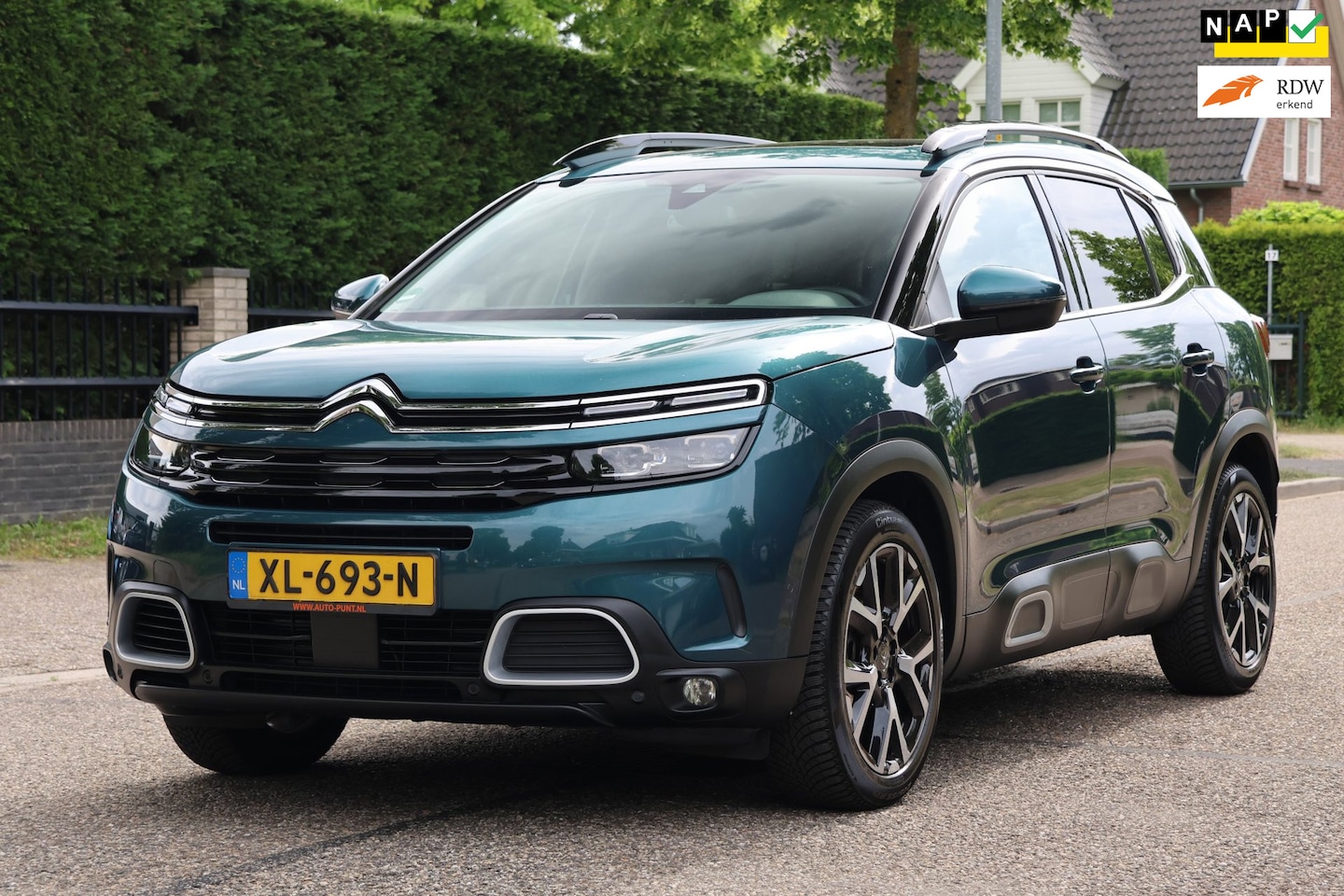 Citroën C5 Aircross - 1.2 PureTech Feel | PANO | CARPLAY | CLIMA | CRUISE | CAMERA | TREKHAAK | ZEER MOOIE GOED - AutoWereld.nl