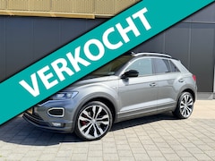 Volkswagen T-Roc - 1.5 TSI Sport Automaat| 3x R-Line | Pano | Virtual | Stoelverwarm | PDC | Voll optie