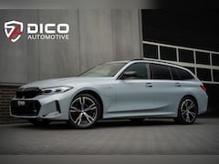 BMW 3-serie Touring - 330e 293 pk xDrive M-Sportpakket / Brooklyn-Grey/ Facelift/ Head-Up/ Pano-Dak/ Keyless/ Sp
