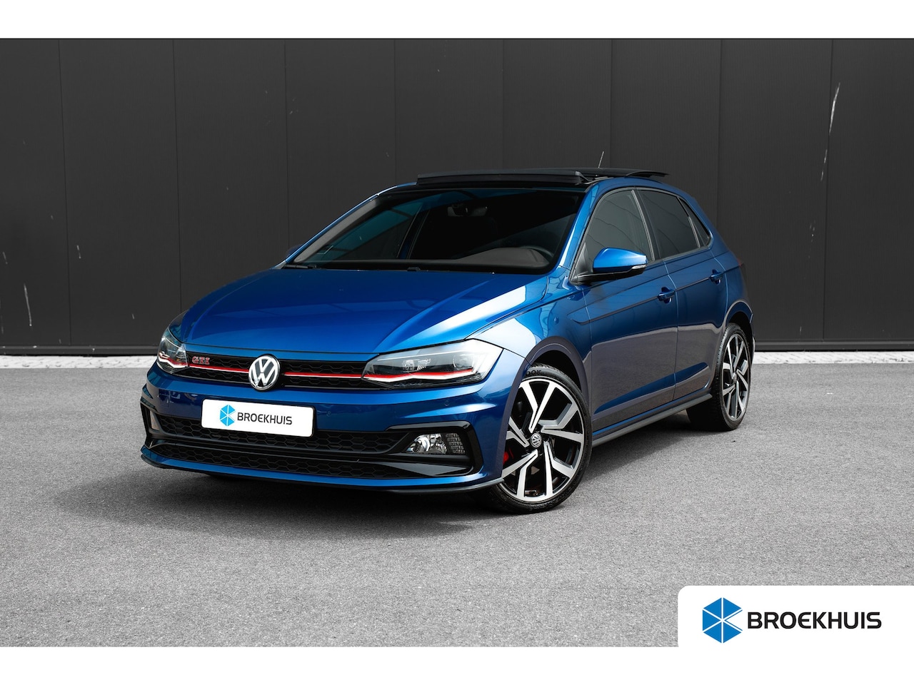 Volkswagen Polo - 2.0 TSI 200pk GTI | Panoramadak | Camera | Carplay | Adaptive Cruise | 18" - AutoWereld.nl