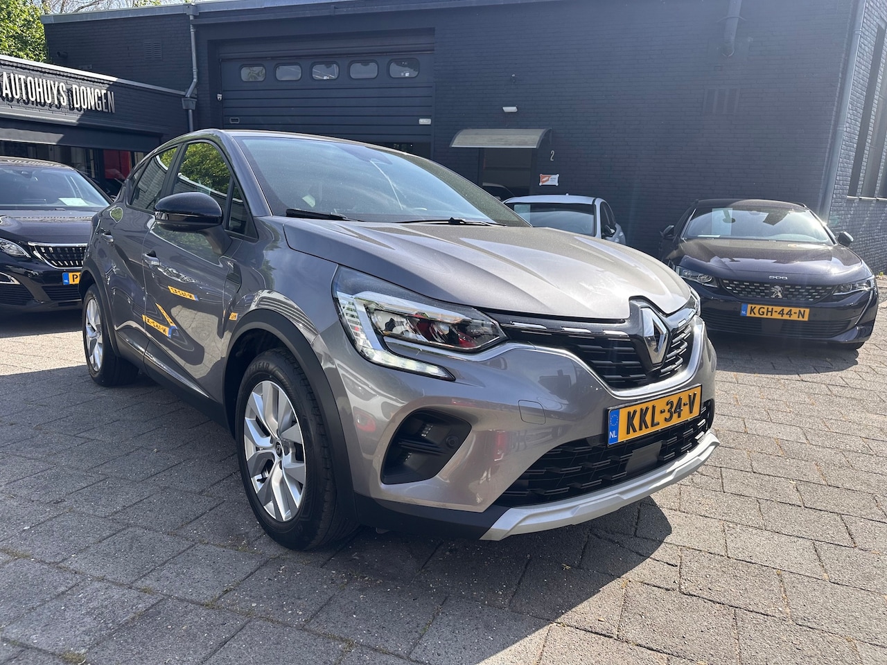 Renault Captur - 1.0 TCe|90pk|Trekhaak|Clima|Cruise Control - AutoWereld.nl