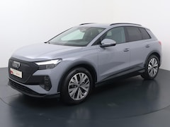Audi Q4 e-tron - 45 Edition 82 kWh | 286 PK | SoH 100% | Climate control | Stoel verwarming | Apple CarPlay