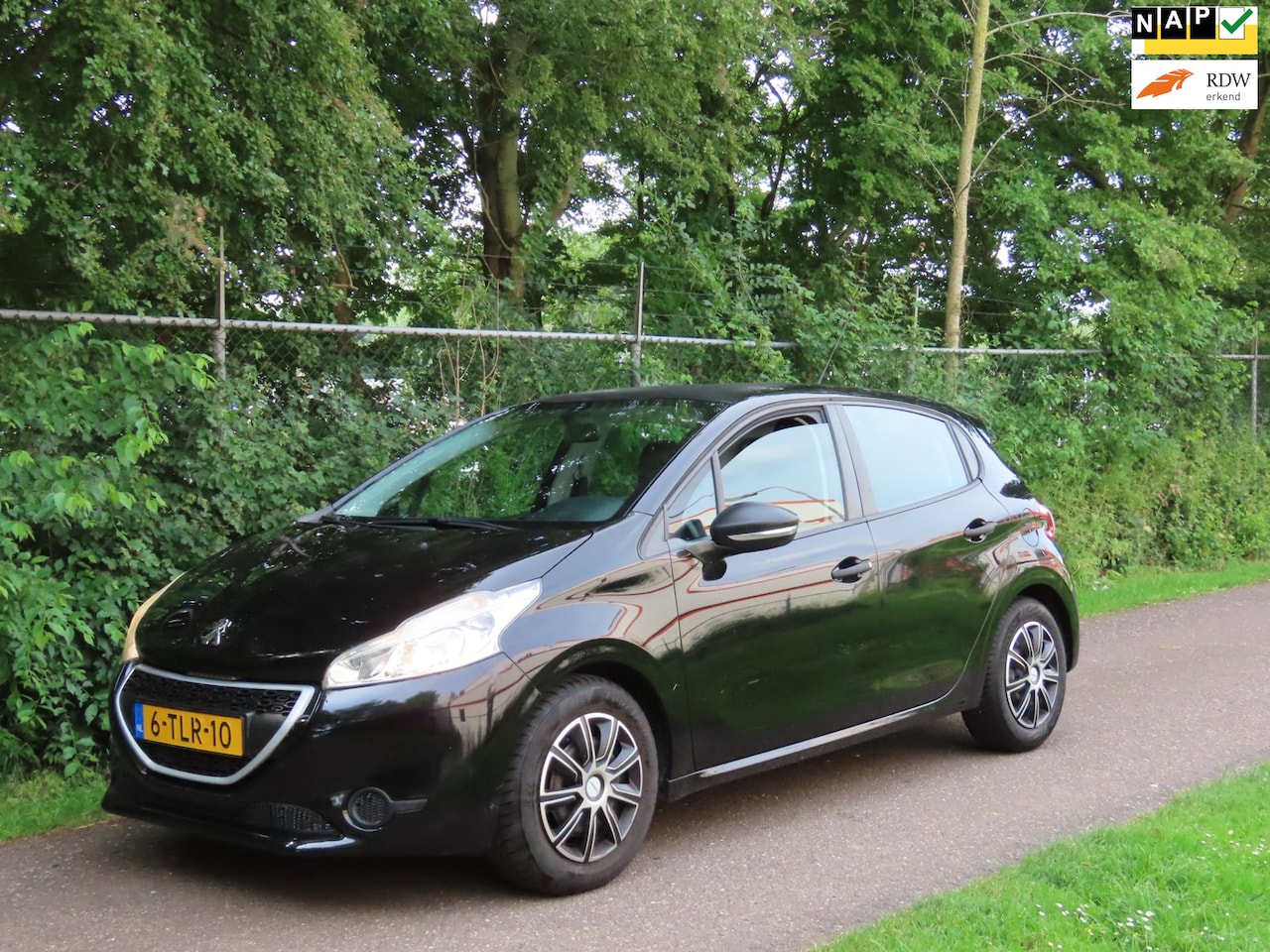 Peugeot 208 - 1.0 VTi Access *Motor Tikt ! *Rijd goed ! - AutoWereld.nl