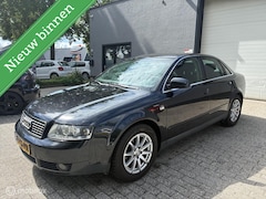 Audi A4 Limousine - 2.0 Pro Line MT automaat / airco / cruise