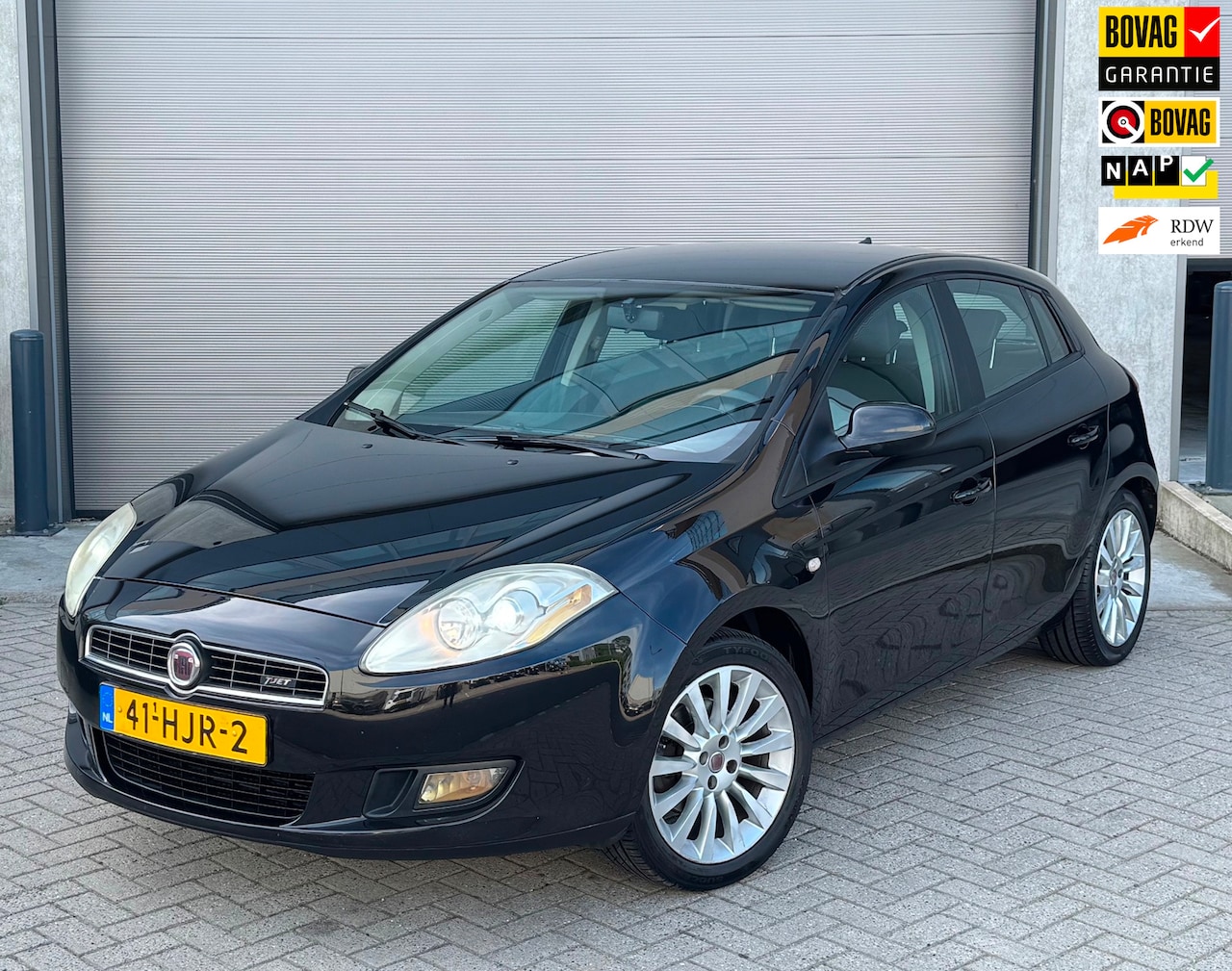 Fiat Bravo - 1.4 T-Jet 120pk 5DR 2008 Zwart NAP|APK|2E EIG. - AutoWereld.nl