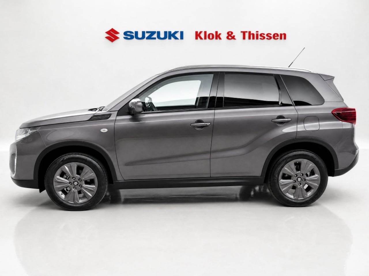 Suzuki Vitara - fabrieksgar. t/m 14-07-2035 1.5 Hybrid Select Excl BTW € 24.750,- LMV PDC CC NAVI DAB+ - AutoWereld.nl
