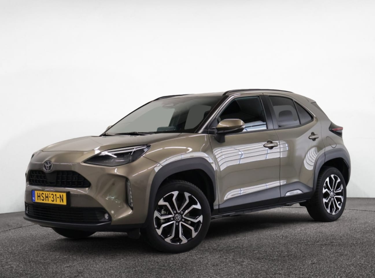 Toyota Yaris Cross - 1.5 Hybrid 115 First - AutoWereld.nl