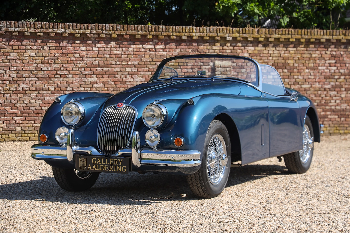 Jaguar XK - XK150 3.4 OTS "All made of aluminum" Completely restored and rebuilt around 2010–2014, Eng - AutoWereld.nl