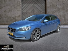 Volvo V40 - 2.0 D4 R-Design Business