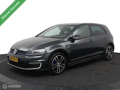 Volkswagen Golf - 1.4 TSI GTE Panoramadak ACC