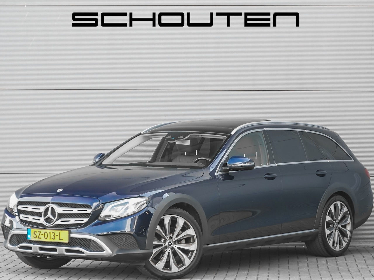 Mercedes-Benz E-klasse All-Terrain - 220 d 4MATIC Premium Plus Pano Luchtvering Trekhaak 360° - AutoWereld.nl
