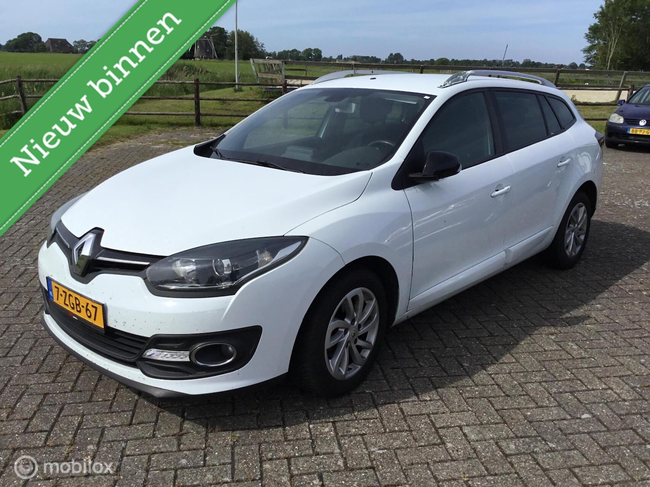 Renault Mégane - 1.5 dCi Limited 1.5 dCi Limited - AutoWereld.nl