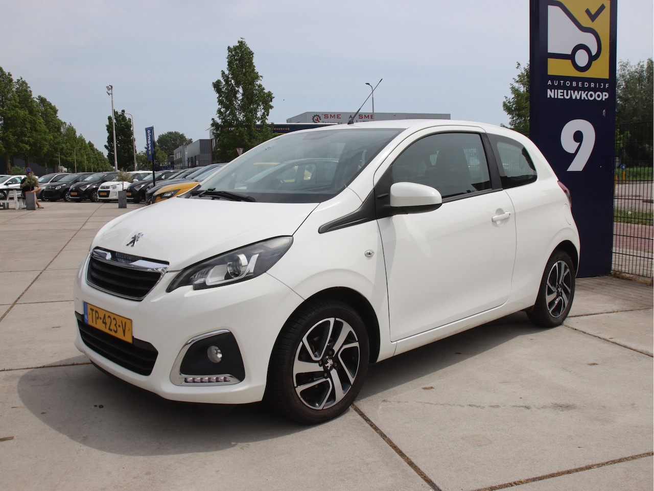 Peugeot 108 - 1.0 e-VTi Allure pack City Climate, LMV, Navi-Camera, NL-Auto Lente actie! - AutoWereld.nl