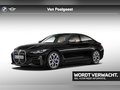 BMW i4 - M50 High Executive | Schuif/kanteldak | Comfort Access | Harman/Kardon | Driving Assistant
