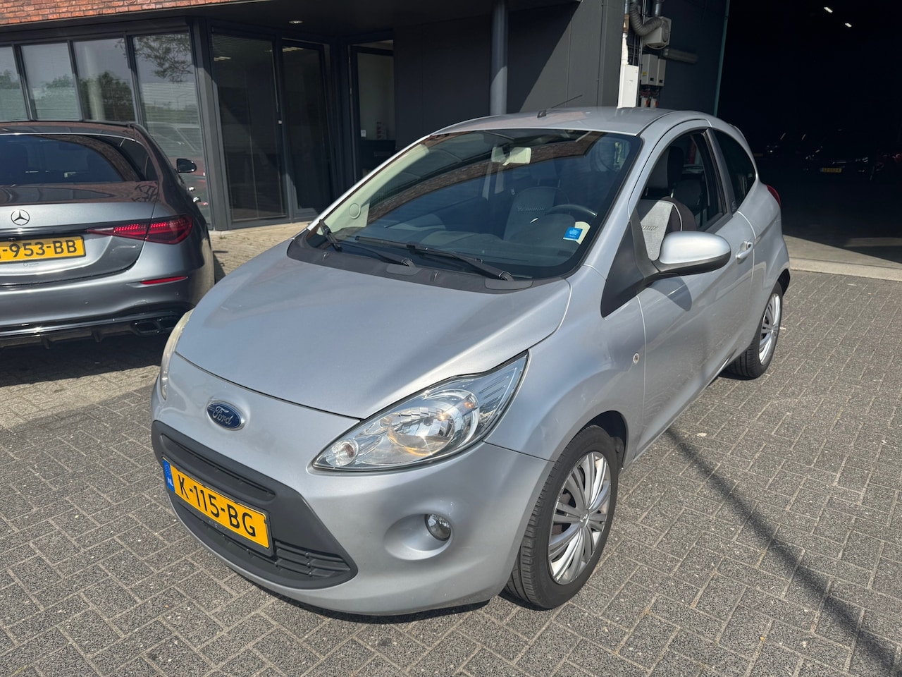 Ford Ka - 1.2 Grand Prix start/stop AIRCO APK 1-2027 - AutoWereld.nl