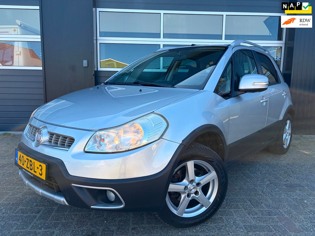 Fiat Sedici - 1.6-16V |Airco|Trekhaak|Cruise control!!| - AutoWereld.nl