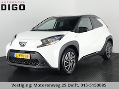 Toyota Aygo X - VVT-i MT PLAY BLACK & WHITE 1e EIG GARANTIE 6-2034 CARPLAY NAVI.ADAPTIVE CRUISE.CAMERA
