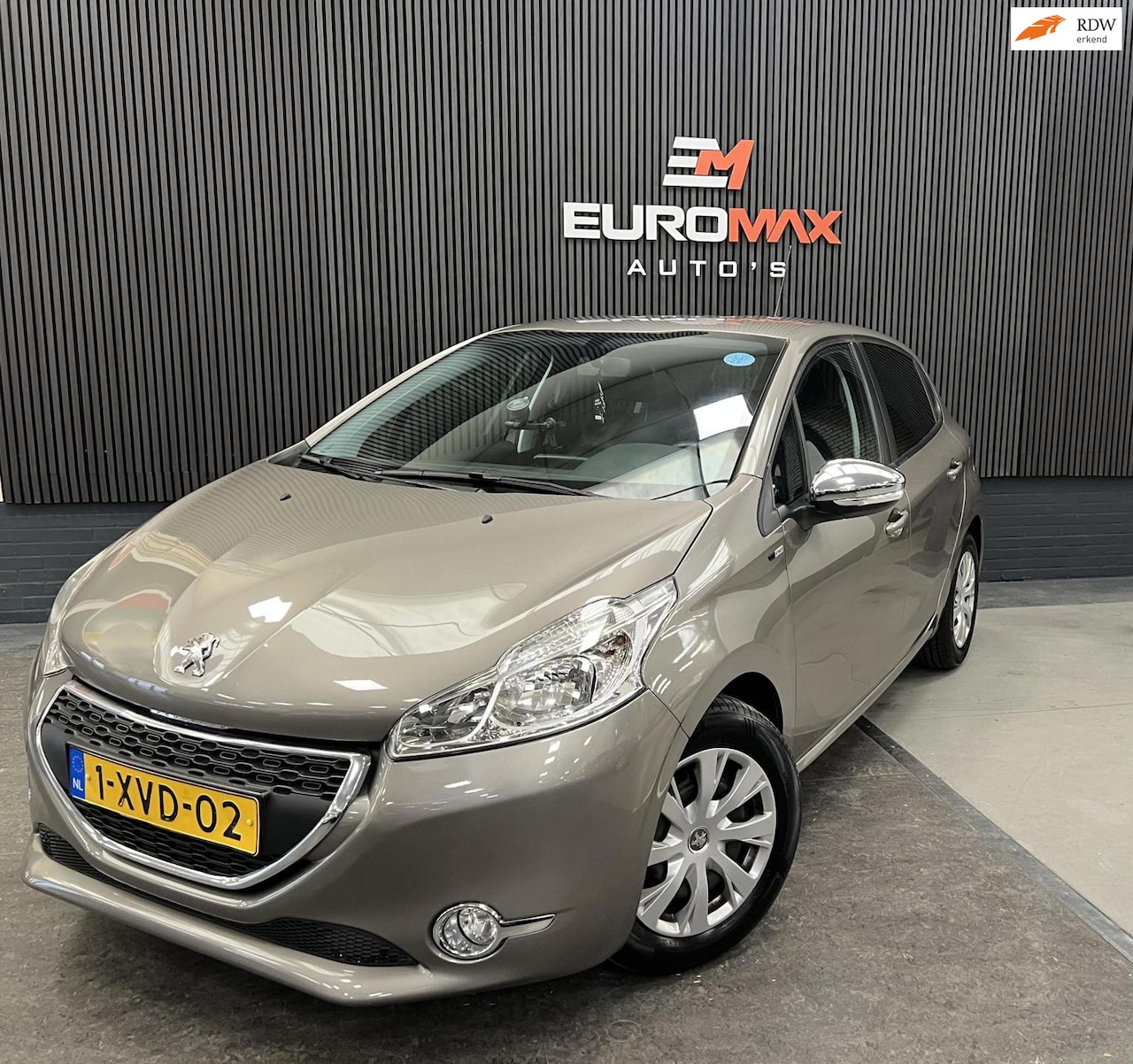 Peugeot 208 - 1.2 VTi Style - 2e eigenaar – NAP - Cruise Control - AutoWereld.nl