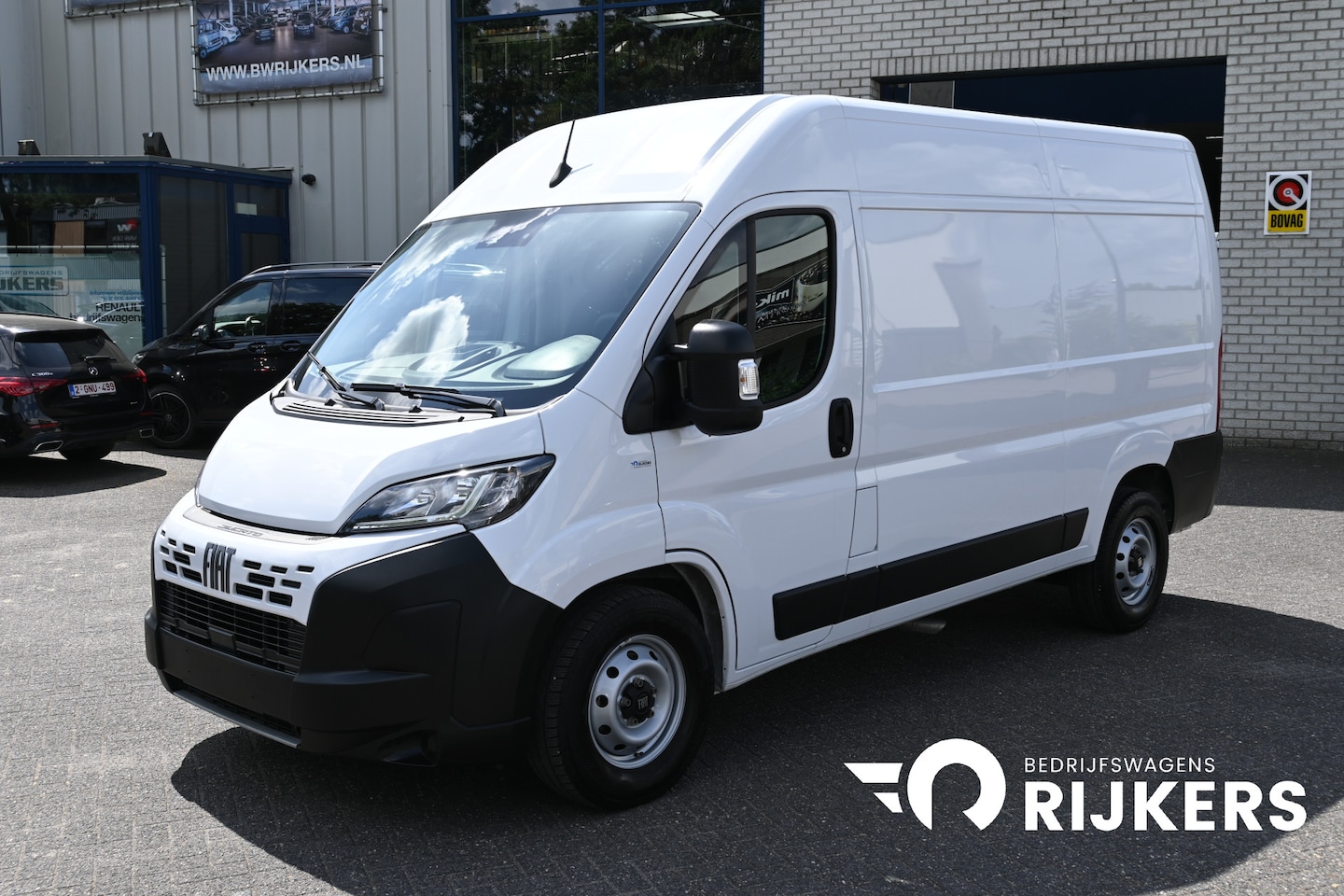 Fiat Ducato - 2.2 MultiJet 140 pk L2H2 3.5t Airco, Camera - AutoWereld.nl